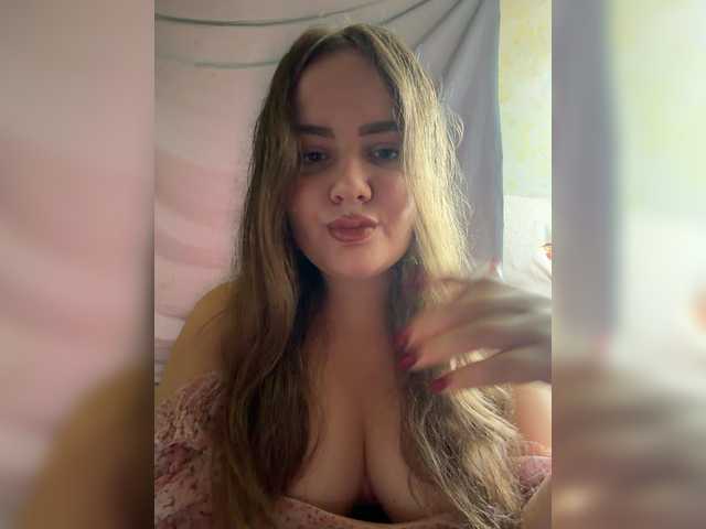 Lumiaa live cam on BongaCams