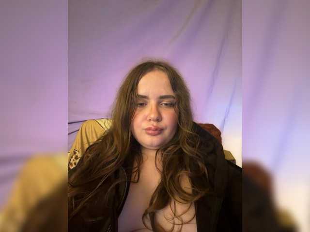 Lumiaa live cam on BongaCams