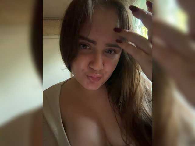 Lumiaa live cam on BongaCams