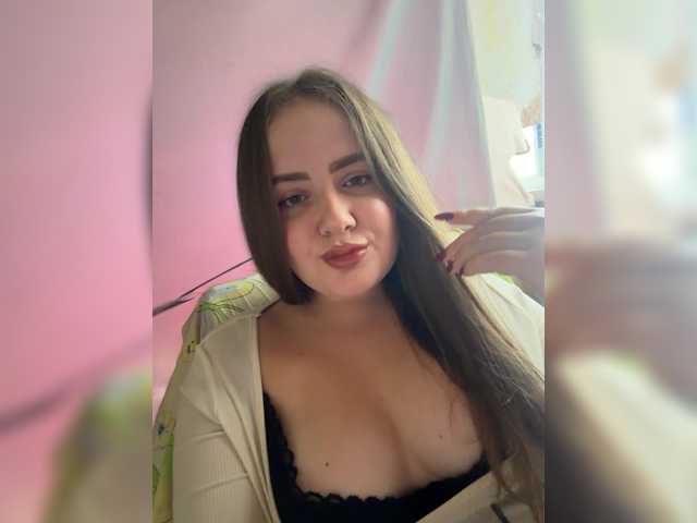 Lumiaa live cam on BongaCams