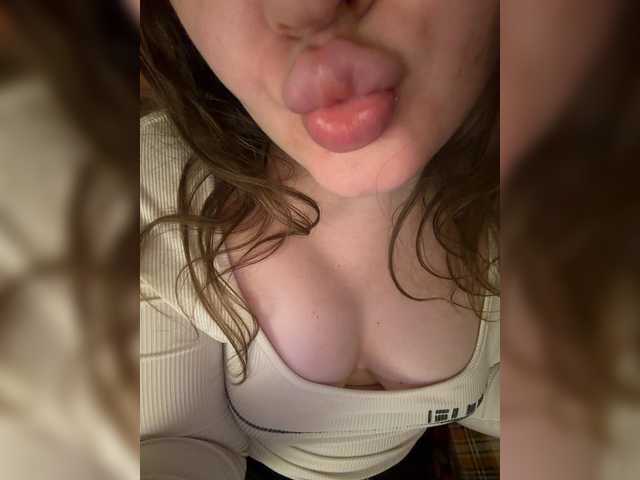 Lumiaa live cam on BongaCams