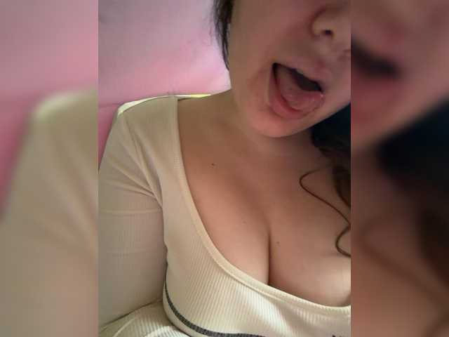 Lumiaa live cam on BongaCams