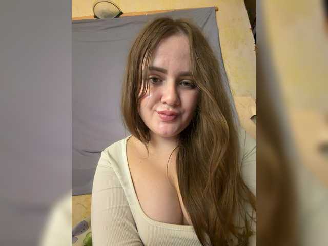 Lumiaa live cam on BongaCams