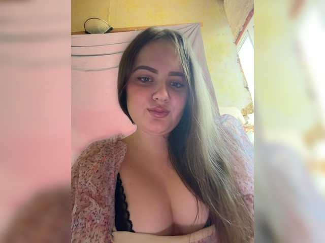 Lumiaa live cam on BongaCams