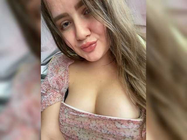 Lumiaa live cam on BongaCams