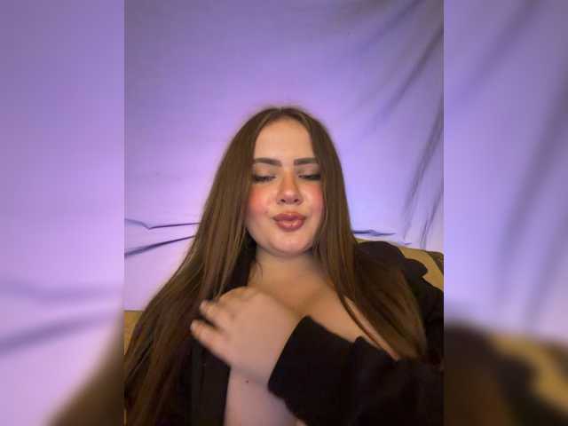 Lumiaa live cam