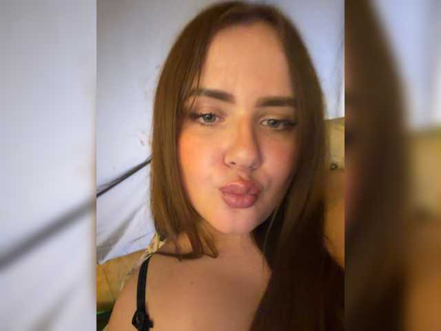 Lumiaa live cam on BongaCams