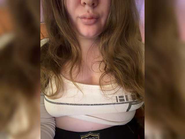 Lumiaa live cam on BongaCams