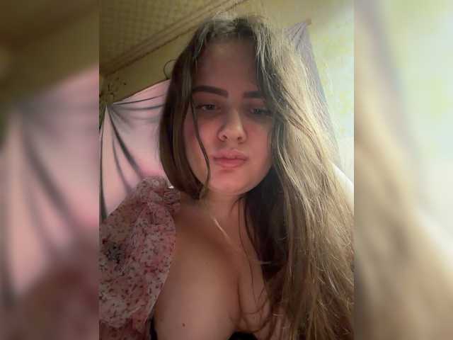 Lumiaa live cam on BongaCams