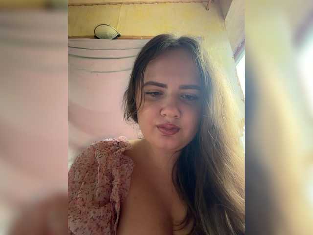 Lumiaa — live female cam