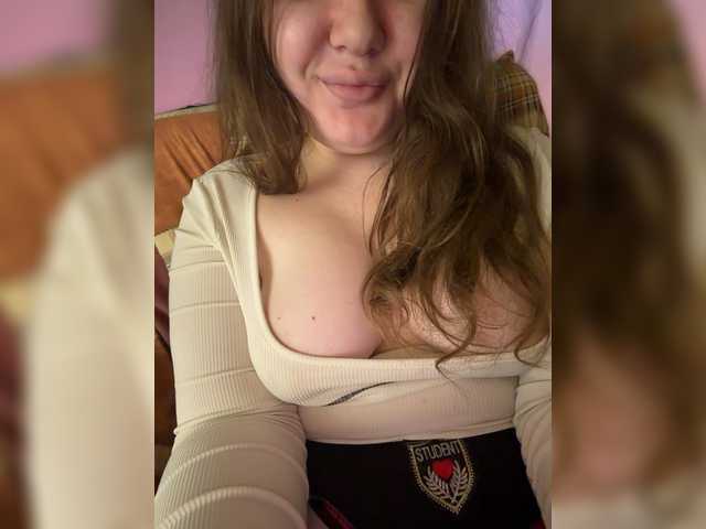 Lumiaa live cam on BongaCams