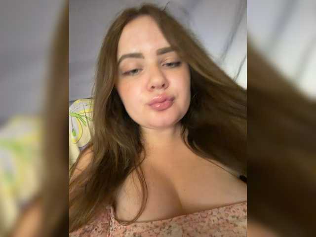 Lumiaa live cam on BongaCams