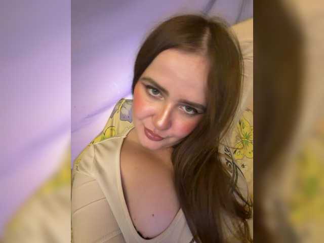 Lumiaa live cam on BongaCams