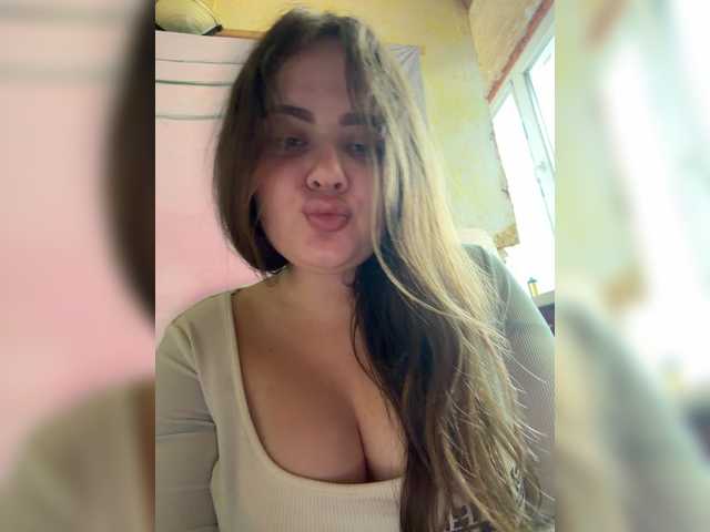 Lumiaa live cam on BongaCams