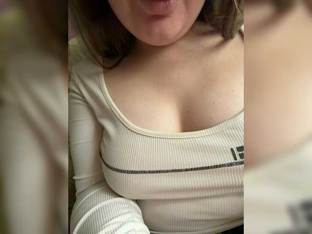 Lumiaa live cam on BongaCams