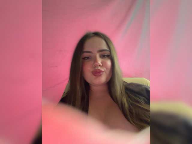 Lumiaa live cam on BongaCams