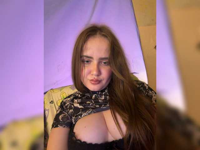 Lumiaa live cam on BongaCams