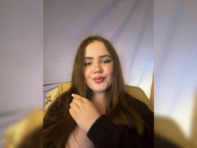 Модель: Lumiaa