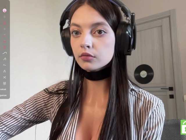 GennyValerio live cam on BongaCams