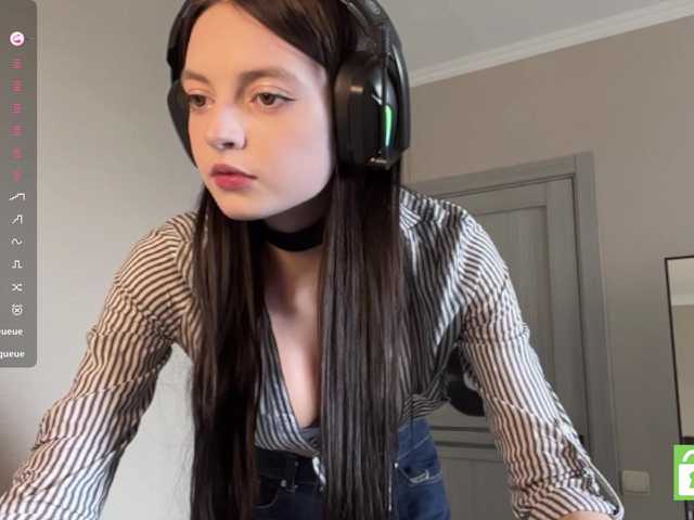 GennyValerio live cam on BongaCams