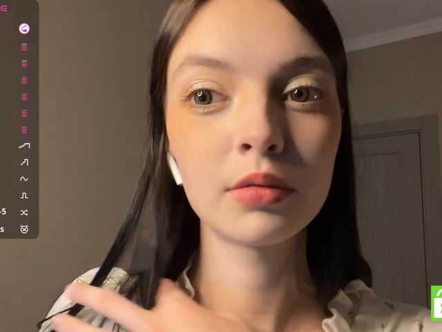 GennyValerio live cam on BongaCams