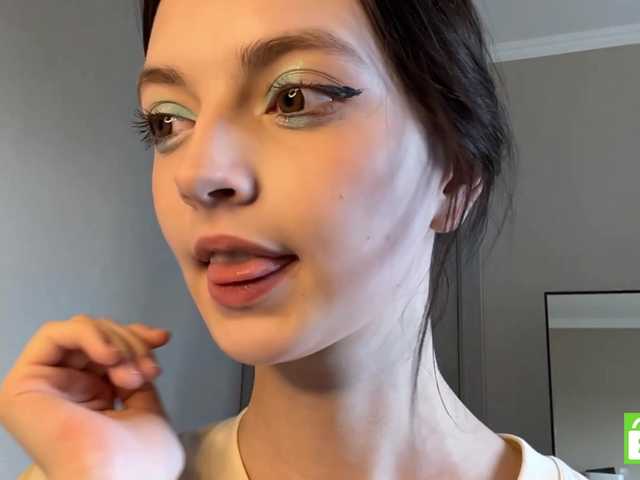 GennyValerio live cam on BongaCams