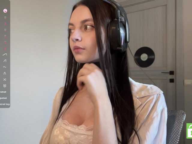 GennyValerio live cam on BongaCams