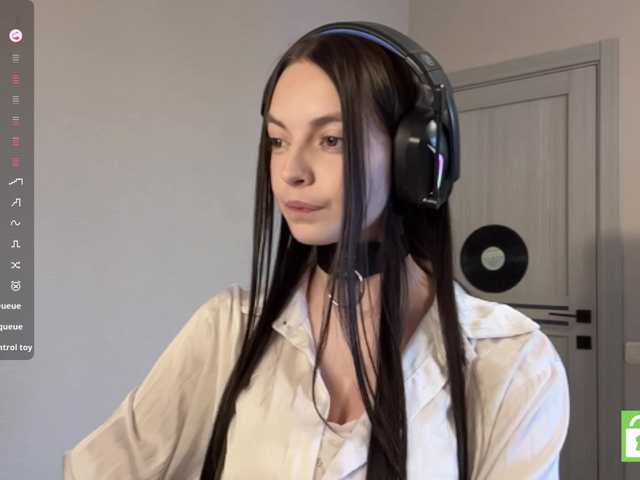 GennyValerio live cam on BongaCams
