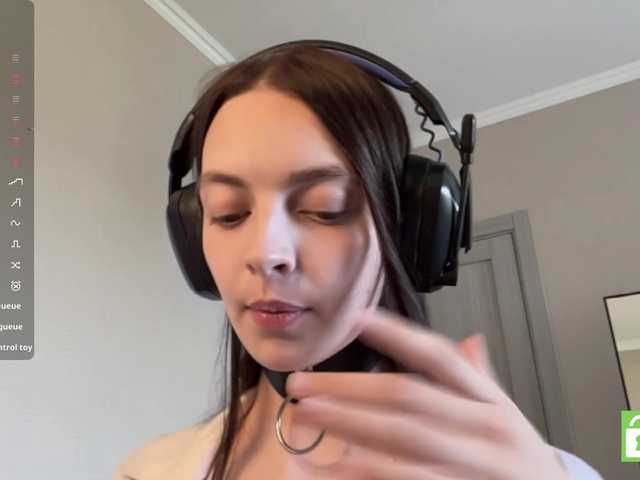 GennyValerio live cam on BongaCams