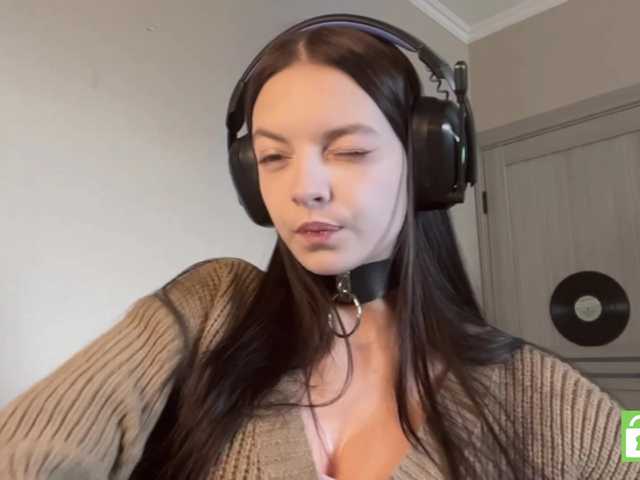 GennyValerio live cam on BongaCams