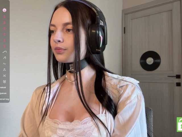 GennyValerio live cam on BongaCams