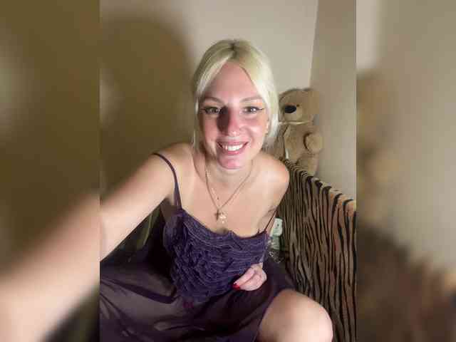 LisaMe Sex Cam Show