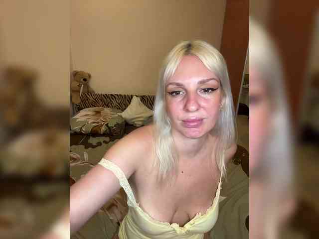 LisaMe webcam