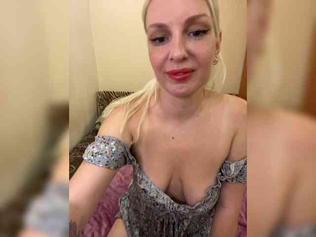 LisaMe webcam