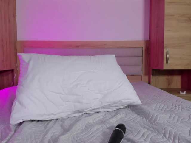 lilmeeow live cam on BongaCams