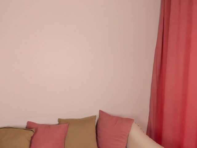 Mooniriss live webcam show