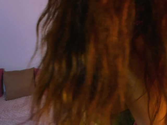 Mooniriss live webcam show