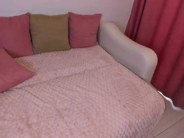 Mooniriss live webcam show