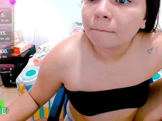 naomi18a naomi18a