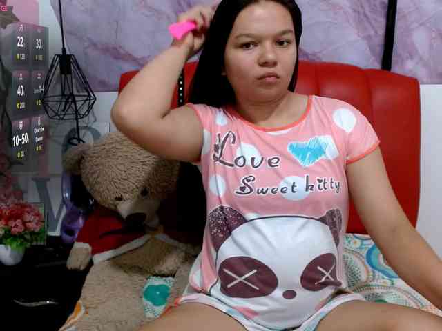 naomi18a webcam
