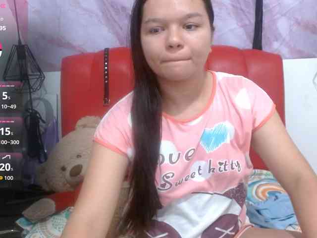 naomi18a webcam