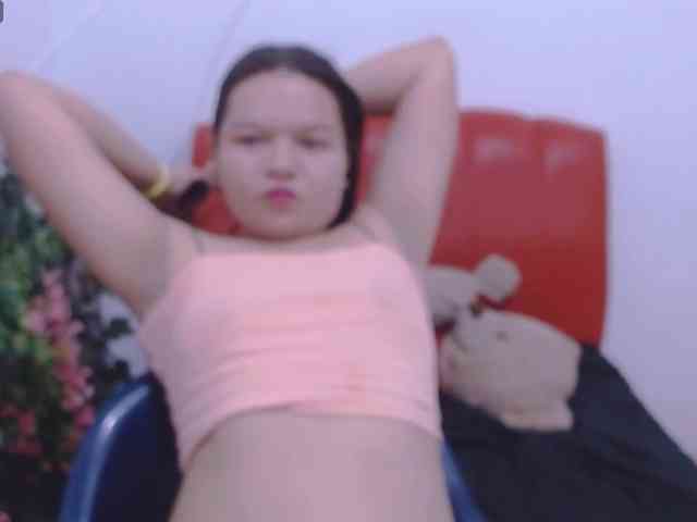 naomi18a webcam