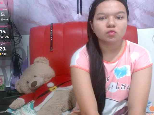 naomi18a webcam