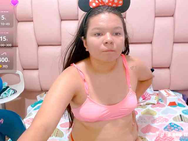 naomi18a webcam