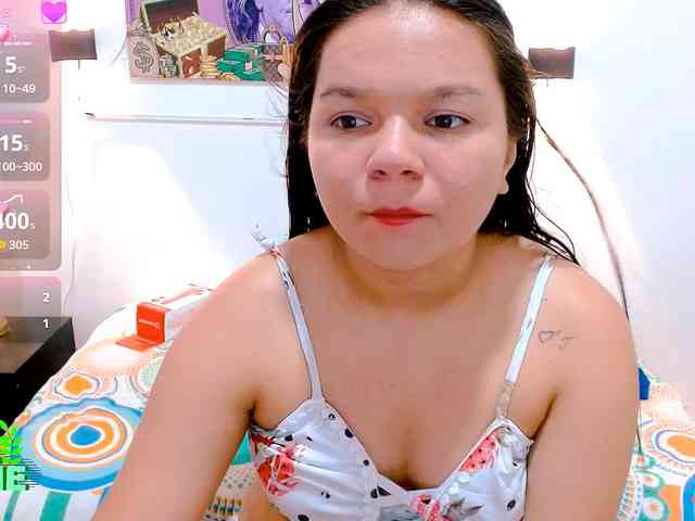 naomi18a webcam