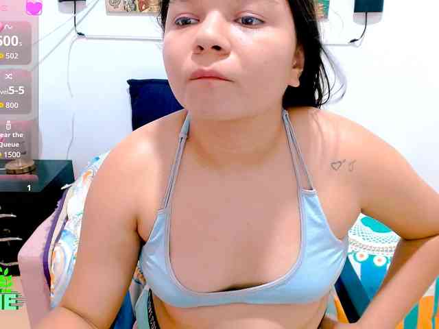 naomi18a webcam