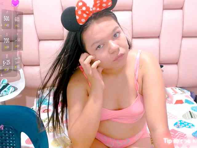 naomi18a