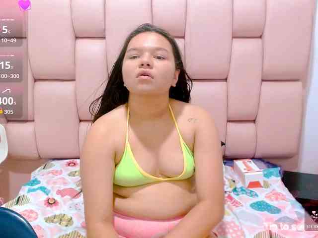 naomi18a webcam