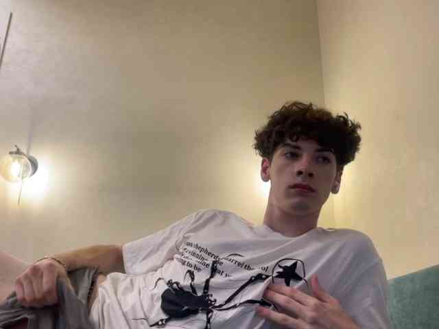 softboy195