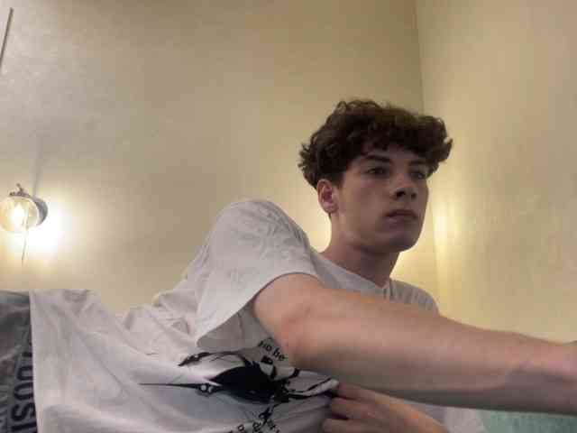 softboy195
